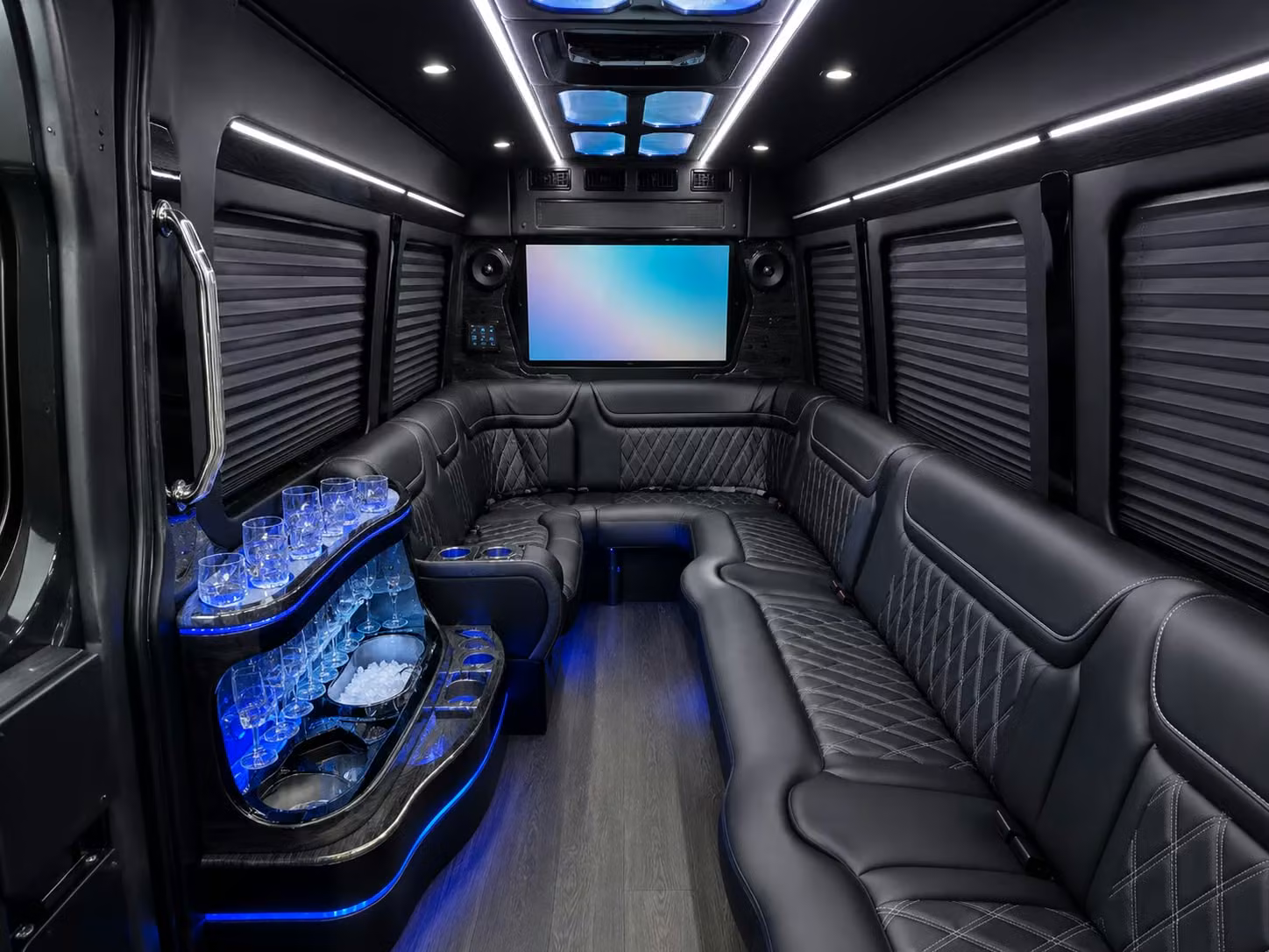 group transportation for concerts at marymoor amphitheater in redmond